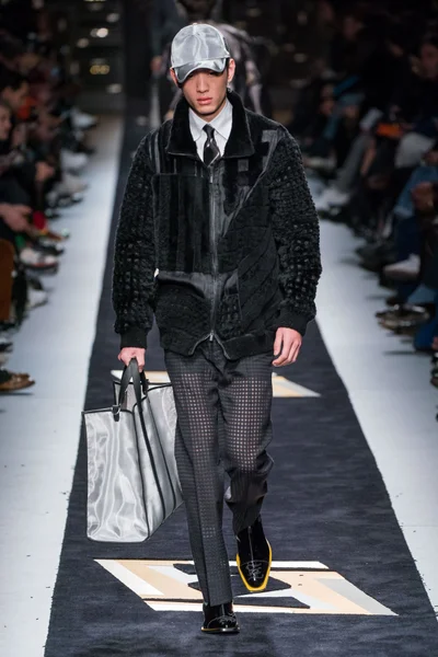 Look 55